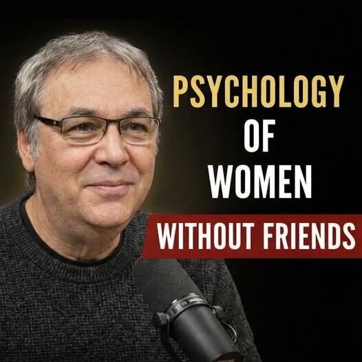 Women with few or no friends often share certain traits: strong independence, selective trust, past betrayal experiences, preference for solitude, and high emotional self-reliance. These characteristics don’t signal flaws—they often reflect boundaries, self-awareness, and a deep need for meaningful, authentic connections.