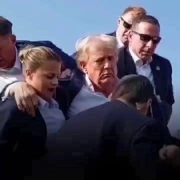 Chaos Erupts Just Minutes Before Arrival